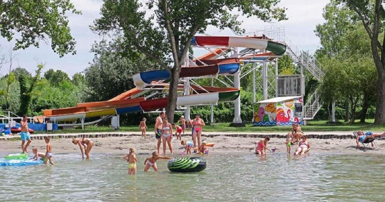 Holiday home in Balatonföldvar 36529 Dış mekan fotoğraf