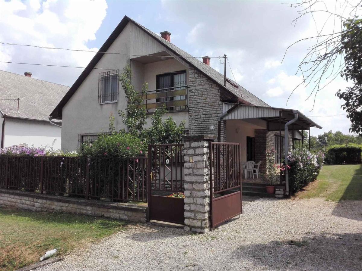 Holiday home in Balatonföldvar 36529 Dış mekan fotoğraf